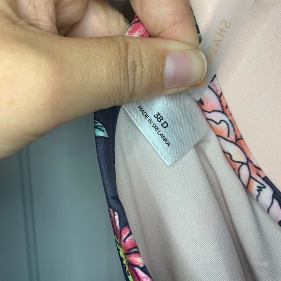 Shade & Shore Monokini 38D - Picture 6 of 8